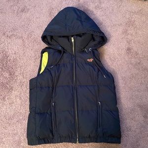 Hollister Puffer Vest w/Detachable Hood